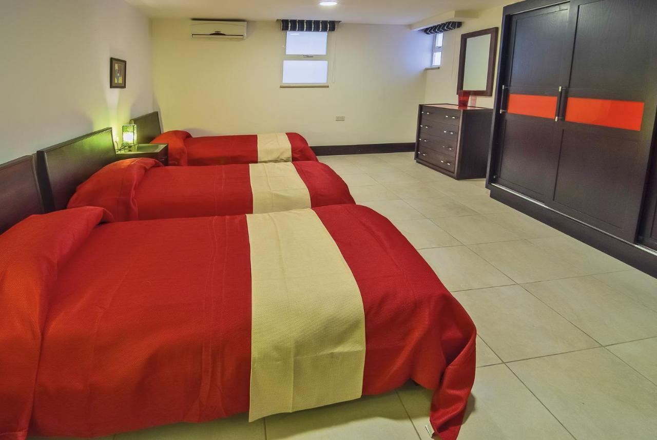 Villa Watersedge Marsaskala Eksteriør bilde