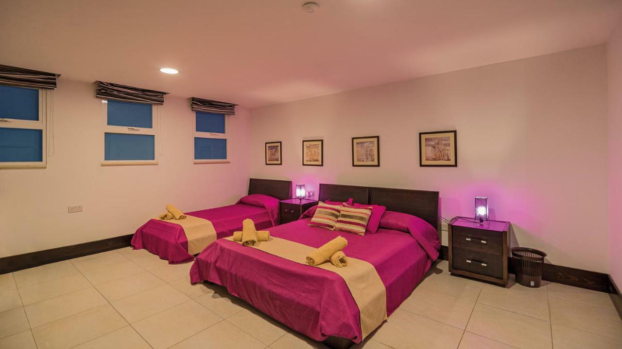 Villa Watersedge Marsaskala Eksteriør bilde